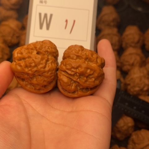 吊坠桃核我是第一百38