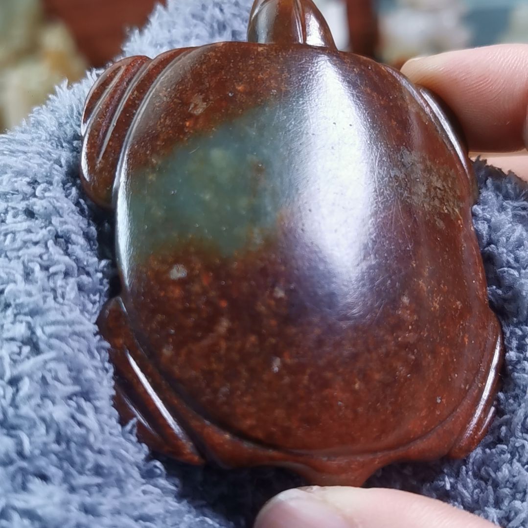 和田玉（糖玉）车挂未镶嵌骆*