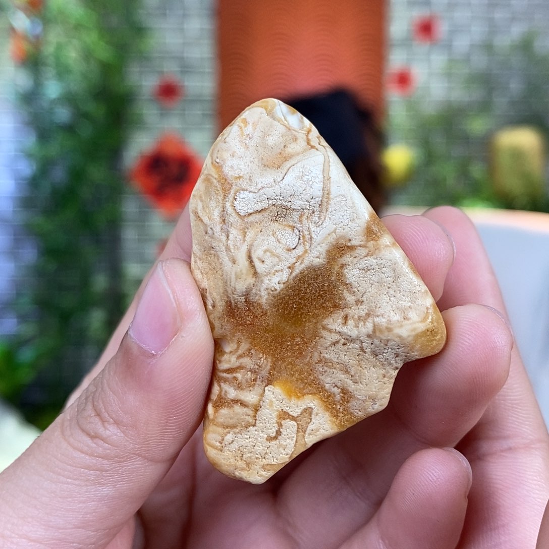 琥珀裸石未镶嵌蜜蜡原石