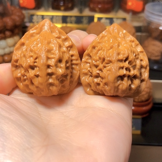 野生油蜡皮：佛塔