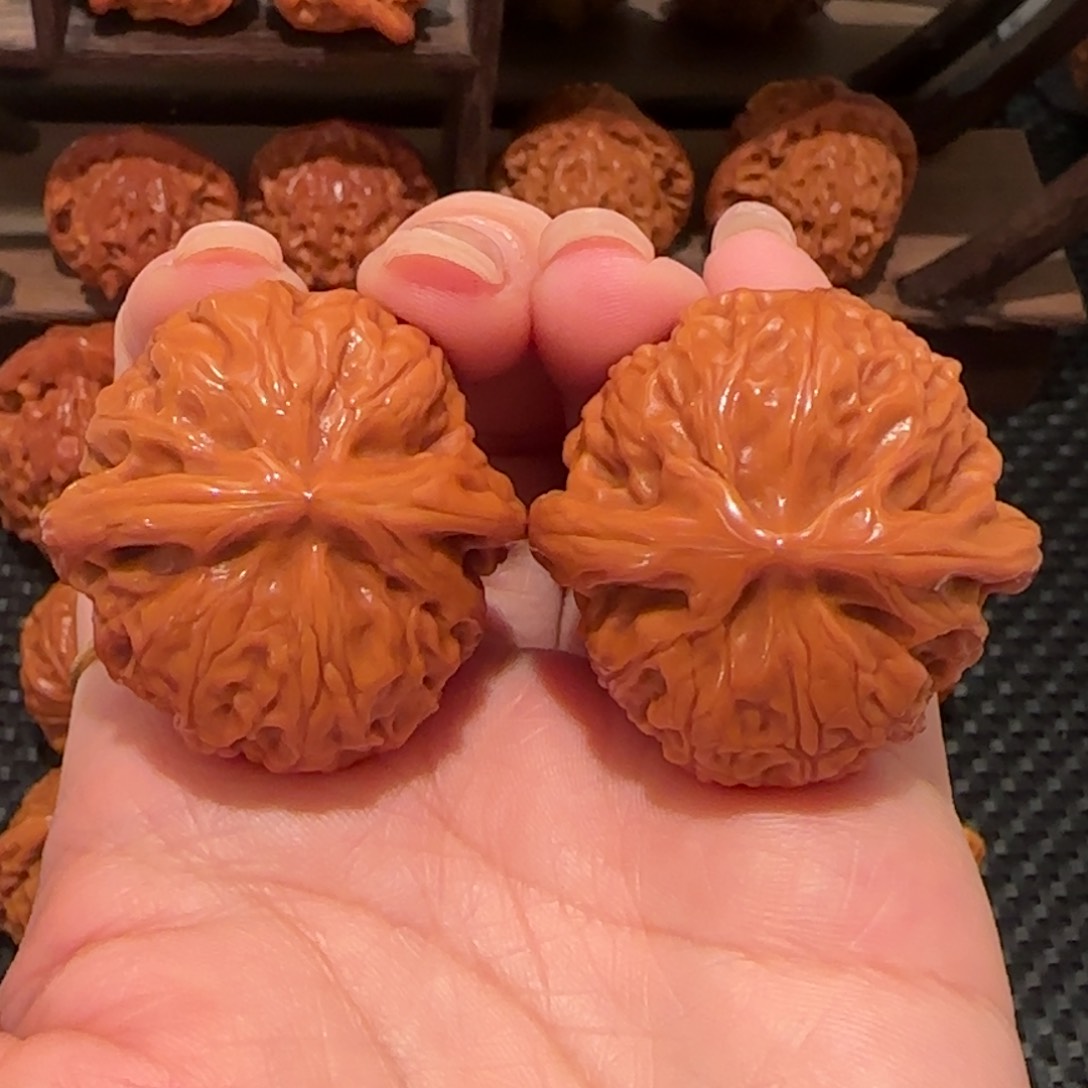 桃核把件宫灯37精品1484