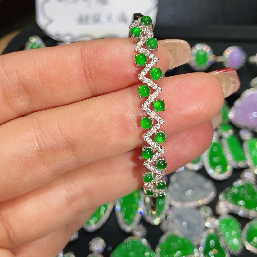 【闪购商品】翡翠手链未镶嵌天然翡翠