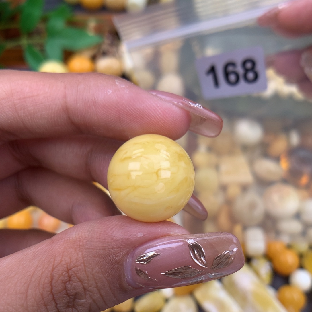 琥珀珠宝奇石未镶嵌17.6