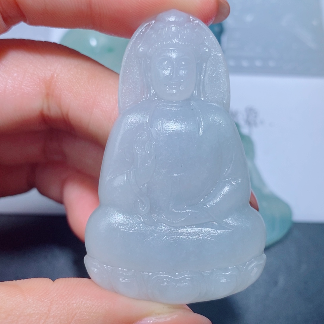 未镶嵌吊坠定制翡翠