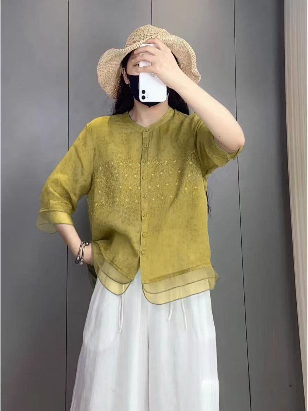 刺绣外套圆领衬衫文艺小衫夏季纯色镂空五分袖百搭气质休闲时尚