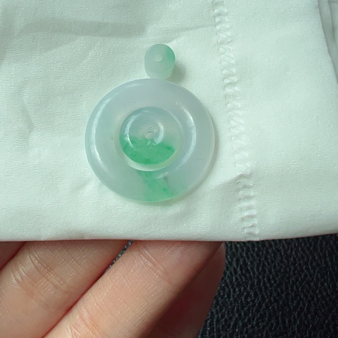 定制翡翠未镶嵌子母扣