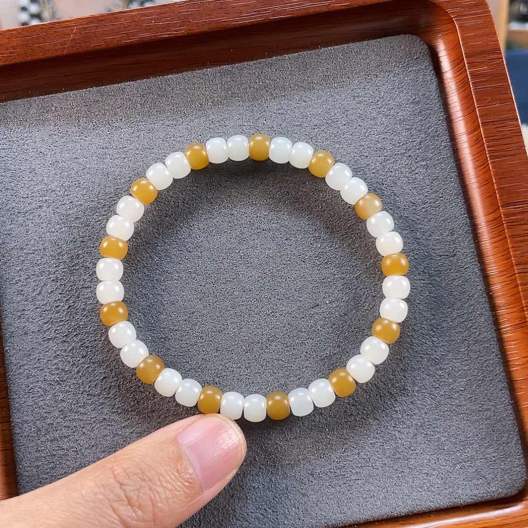 和田玉手串未镶嵌