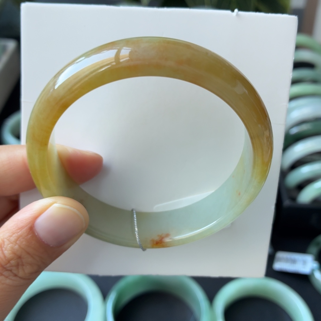 翡翠未镶嵌手镯天然