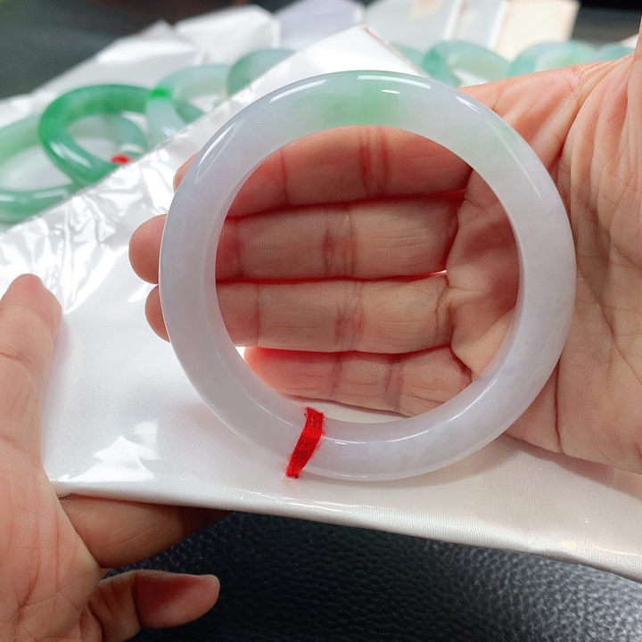 翡翠手镯未镶嵌55555567565