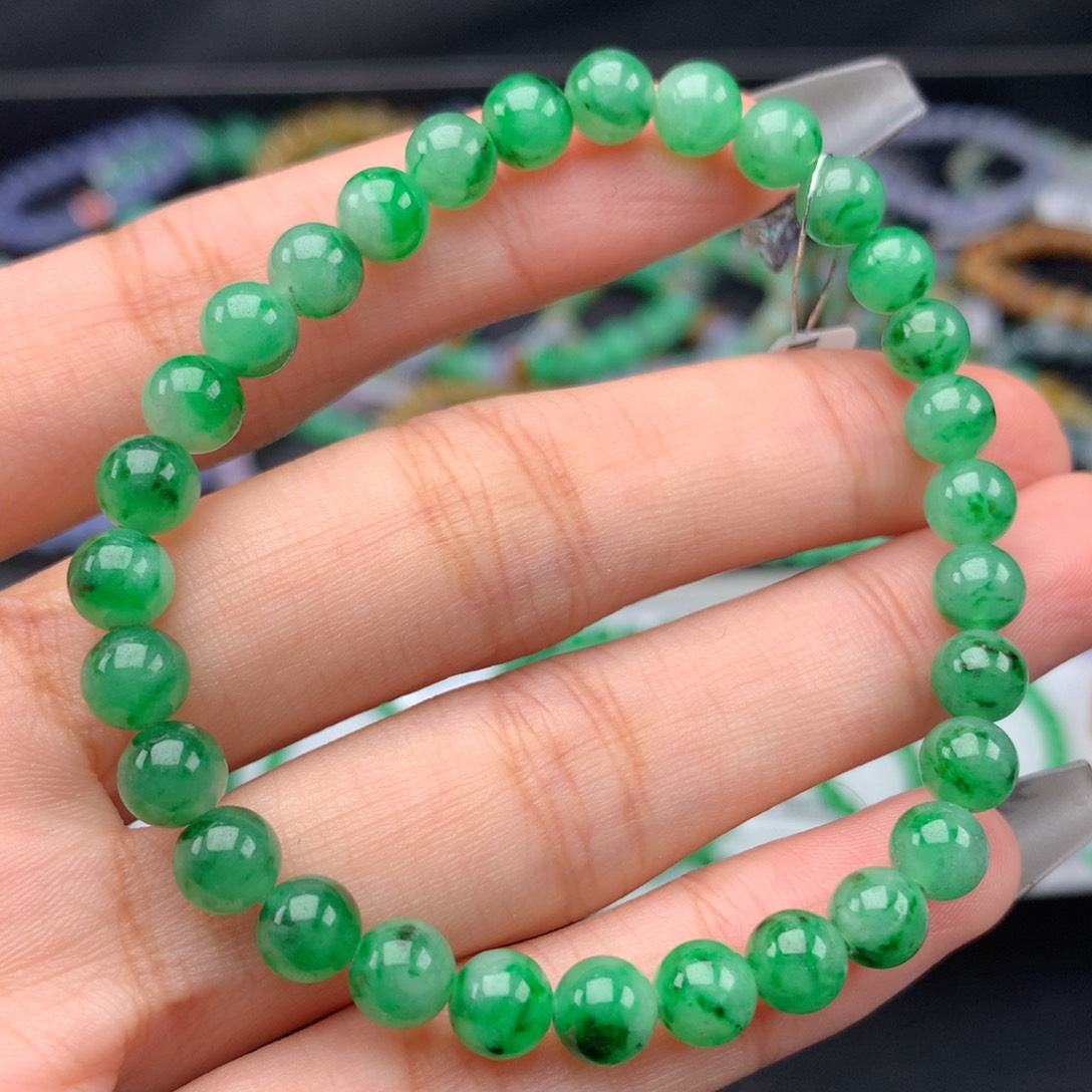 翡翠手链未镶嵌卡