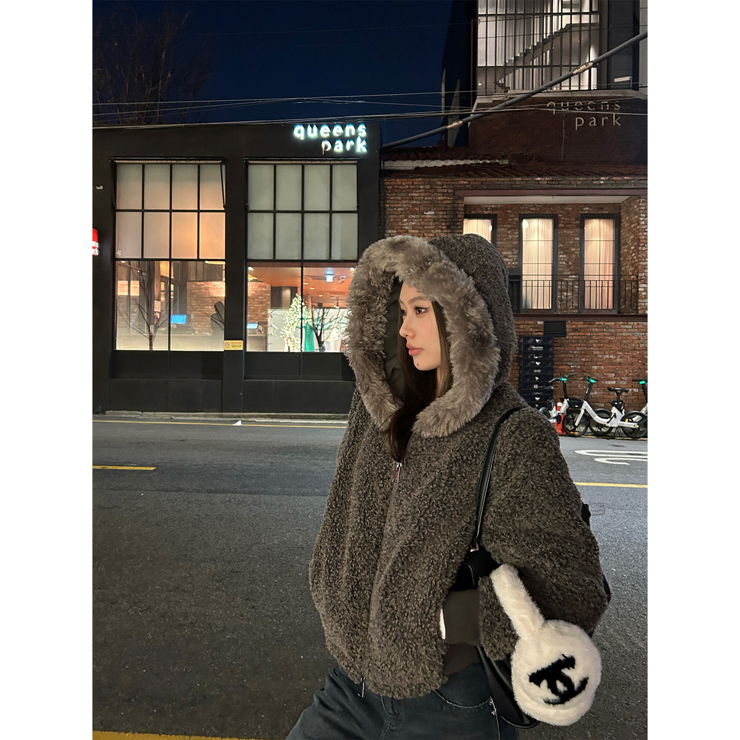 DYANGJUN【东京街头】冬季新款连帽仿羊羔毛短款外套