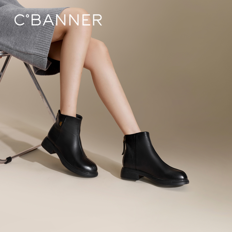 千百度中跟羊皮圆头时装靴女2024冬季新款英伦休闲真皮通勤短靴子