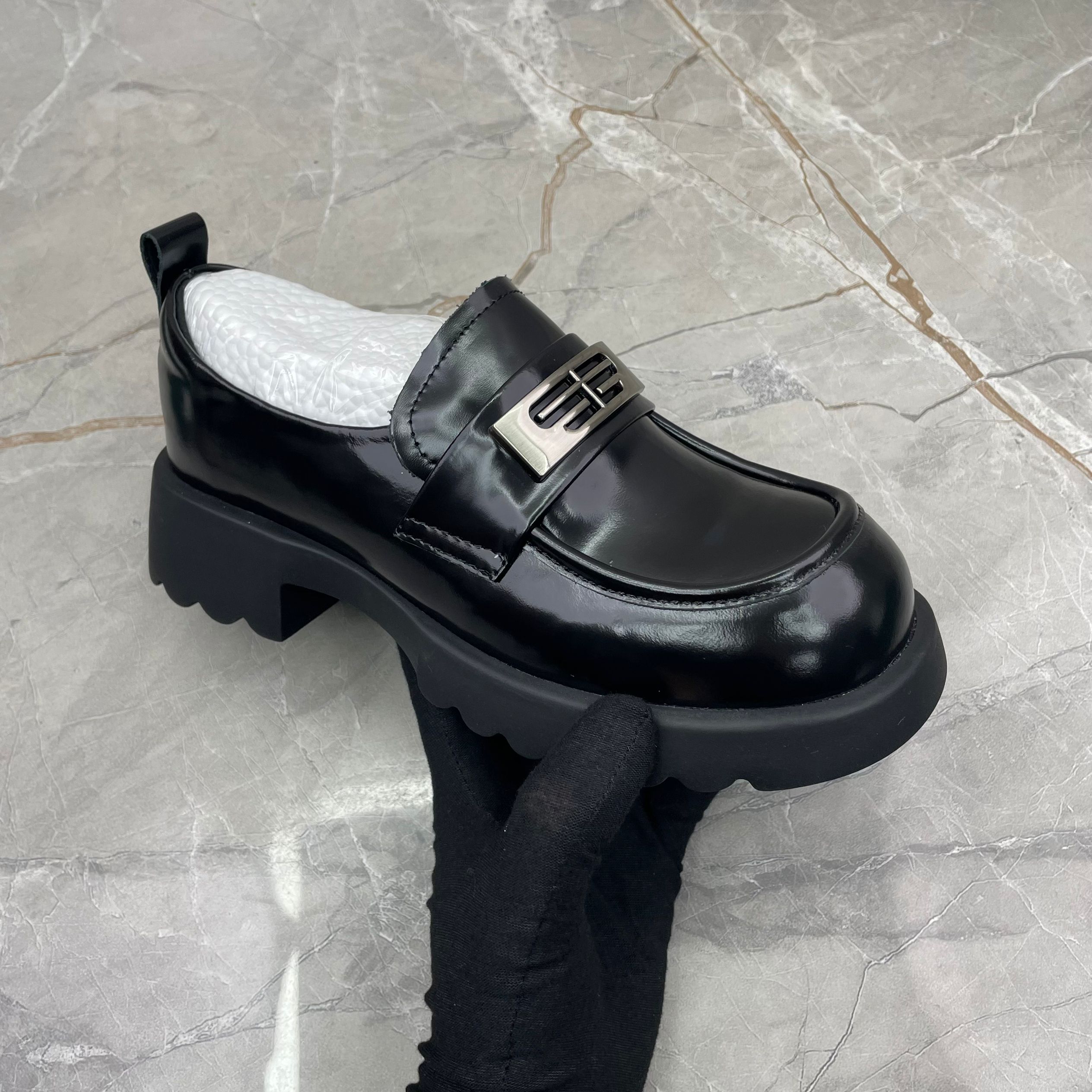 单鞋女C2719（牛皮） (孤品)f区36码