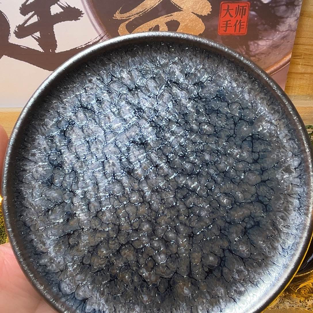 茶盏我在等他呢他就给打