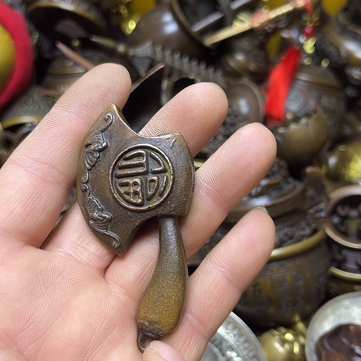 诚信经营精美铜器