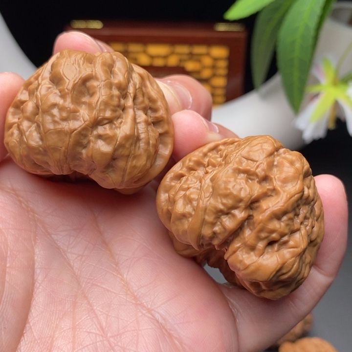 文玩核桃把件蛤蟆头42