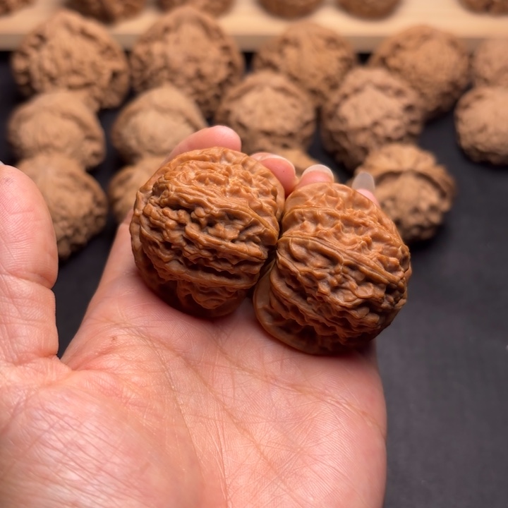 稳***w把件文玩核桃38白狮子