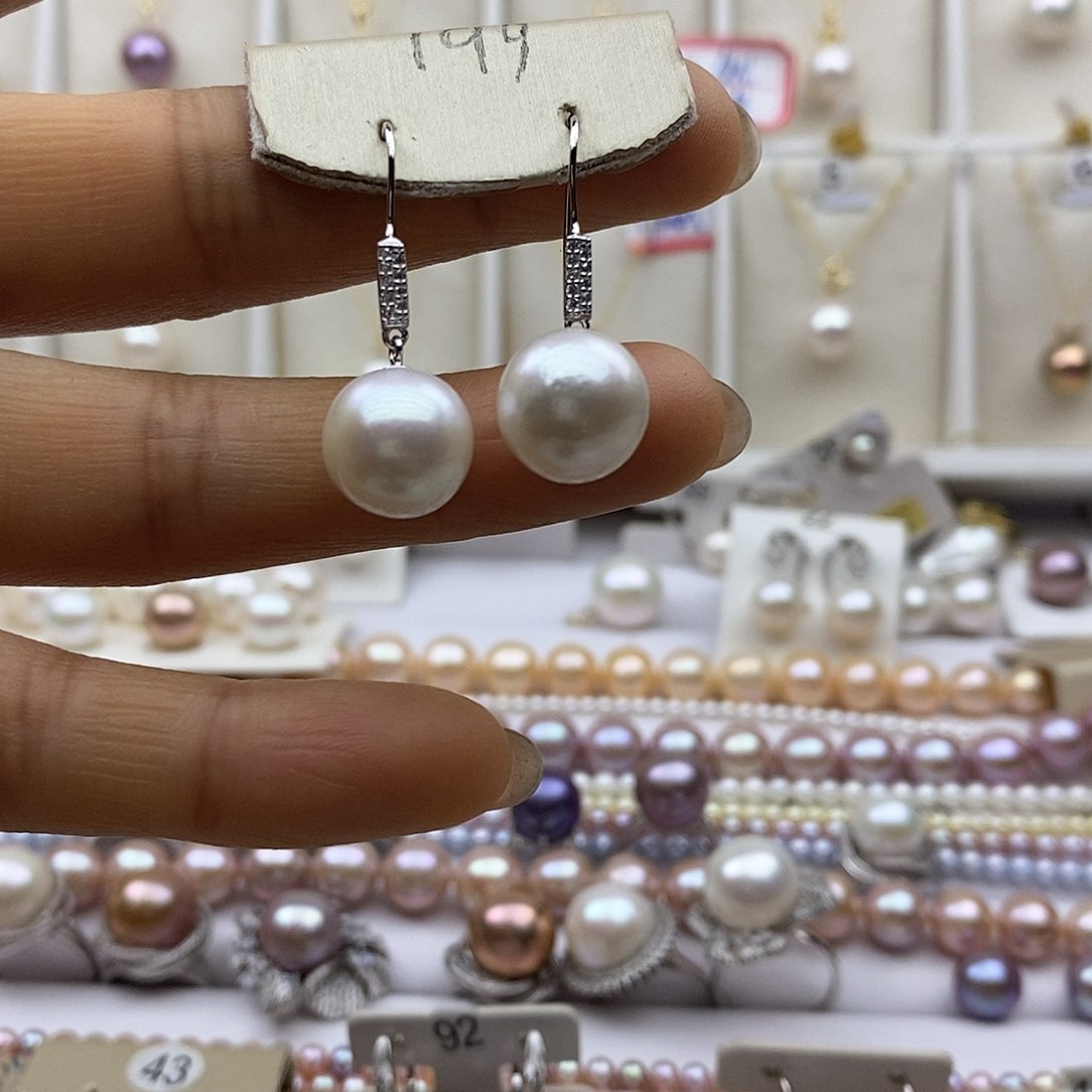 淡水珍珠吊坠(赠链)银S925镶嵌