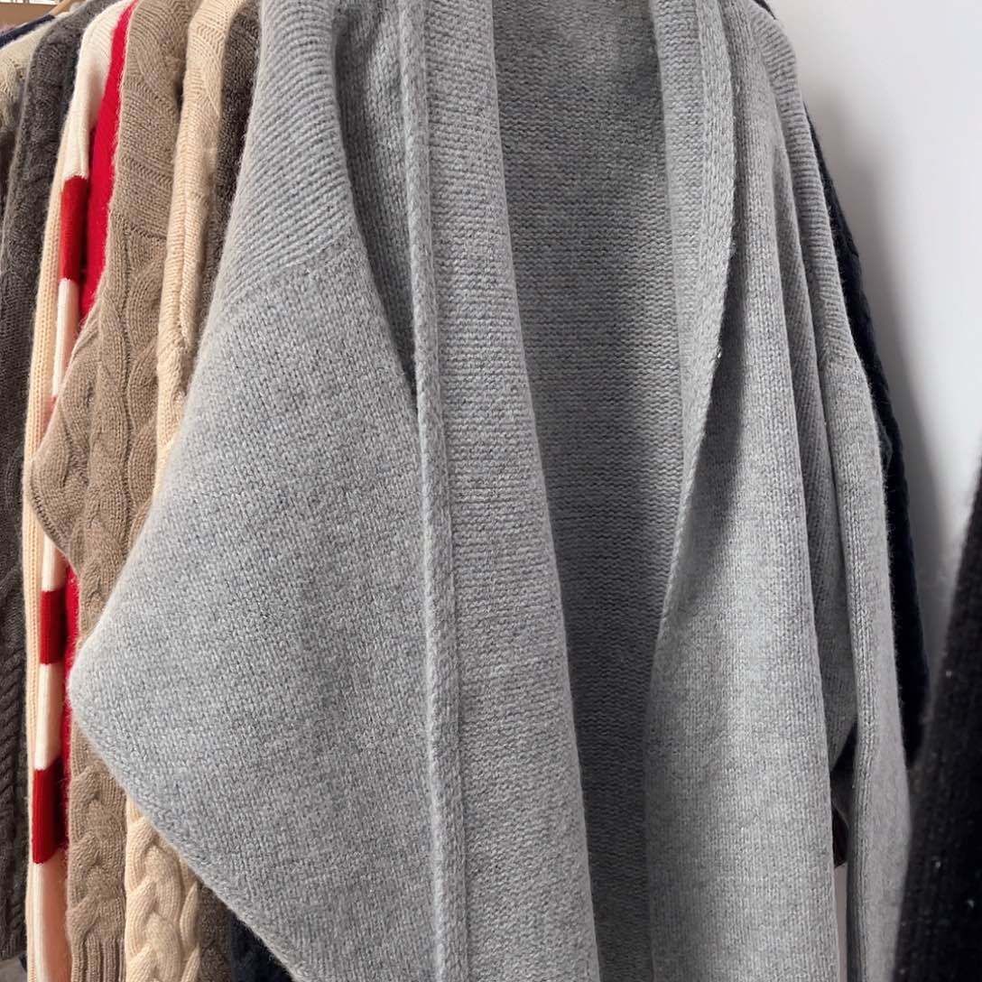 安***婩单品  中长款 羊绒 开衫 浅灰色