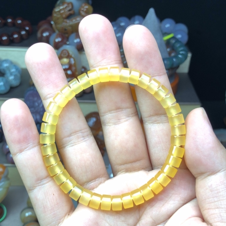 玛瑙/玉髓手串未镶嵌