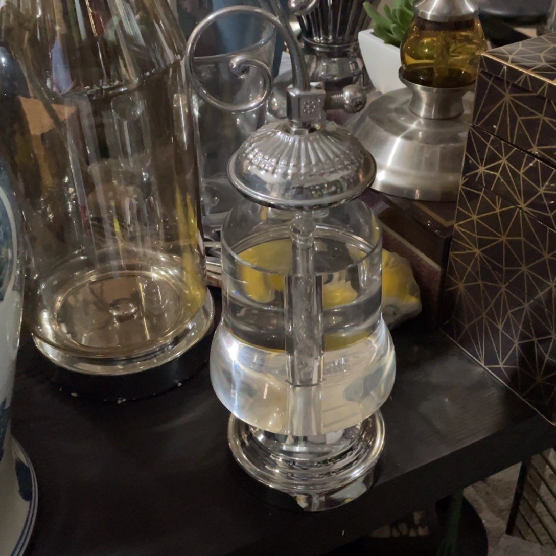 T****?陶瓷花瓶，家居摆件