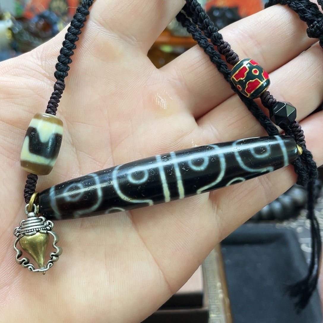 玛瑙/玉髓未镶嵌多样性发一条