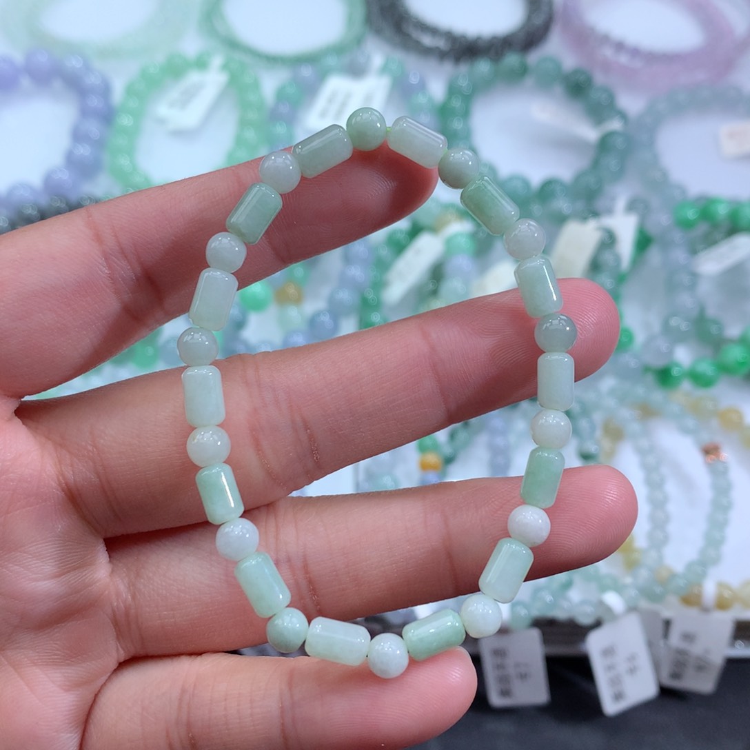 翡翠手链未镶嵌天然