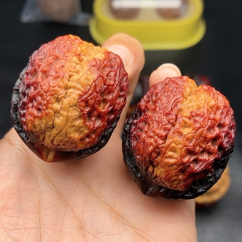 【闪购商品】把件文玩核桃40尺金蟒元宝