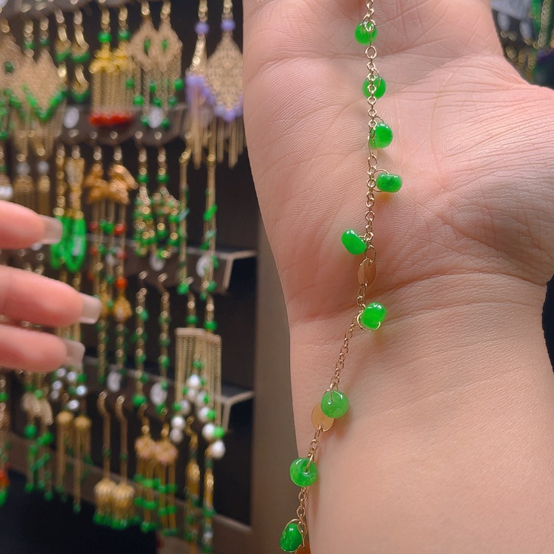 翡翠耳饰银S925镶嵌翡翠首饰