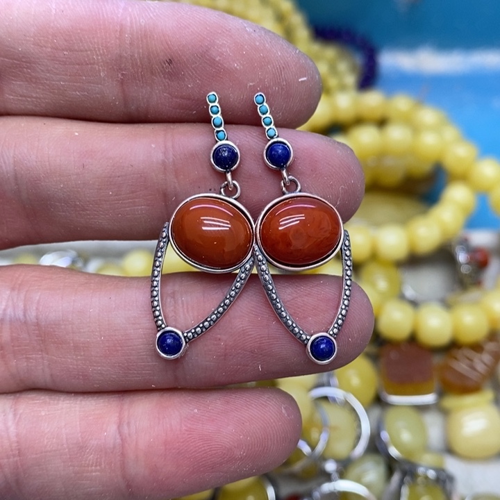 南红玛瑙耳钉银S925镶嵌耳钉