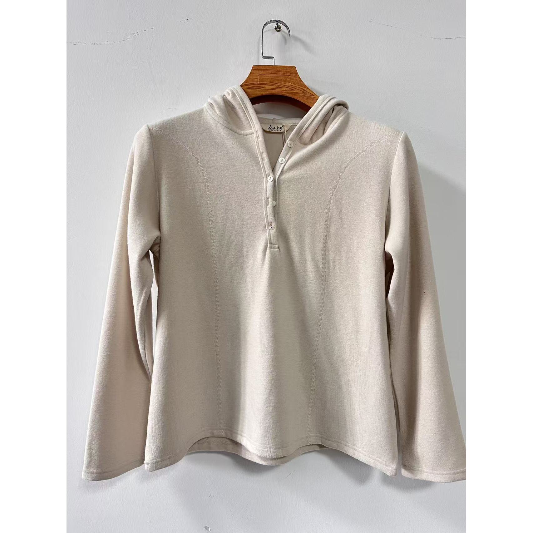 桑在云间 三冬连帽打底卫衣