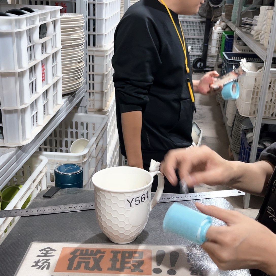 瓷片657。       4个