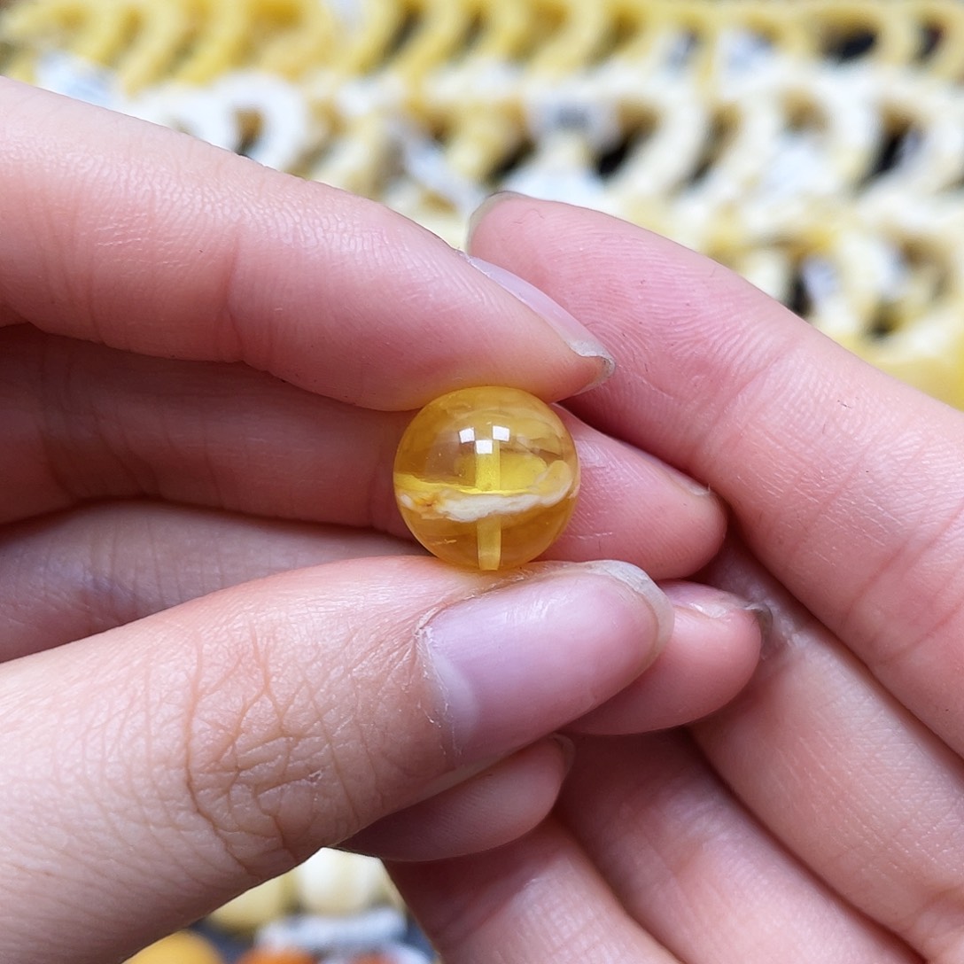 未镶嵌琥珀裸石圆珠11.7mm福利