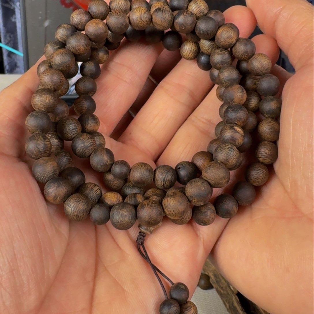 沉香手串白露九九沉虫漏圆珠多圈卡8+保34克