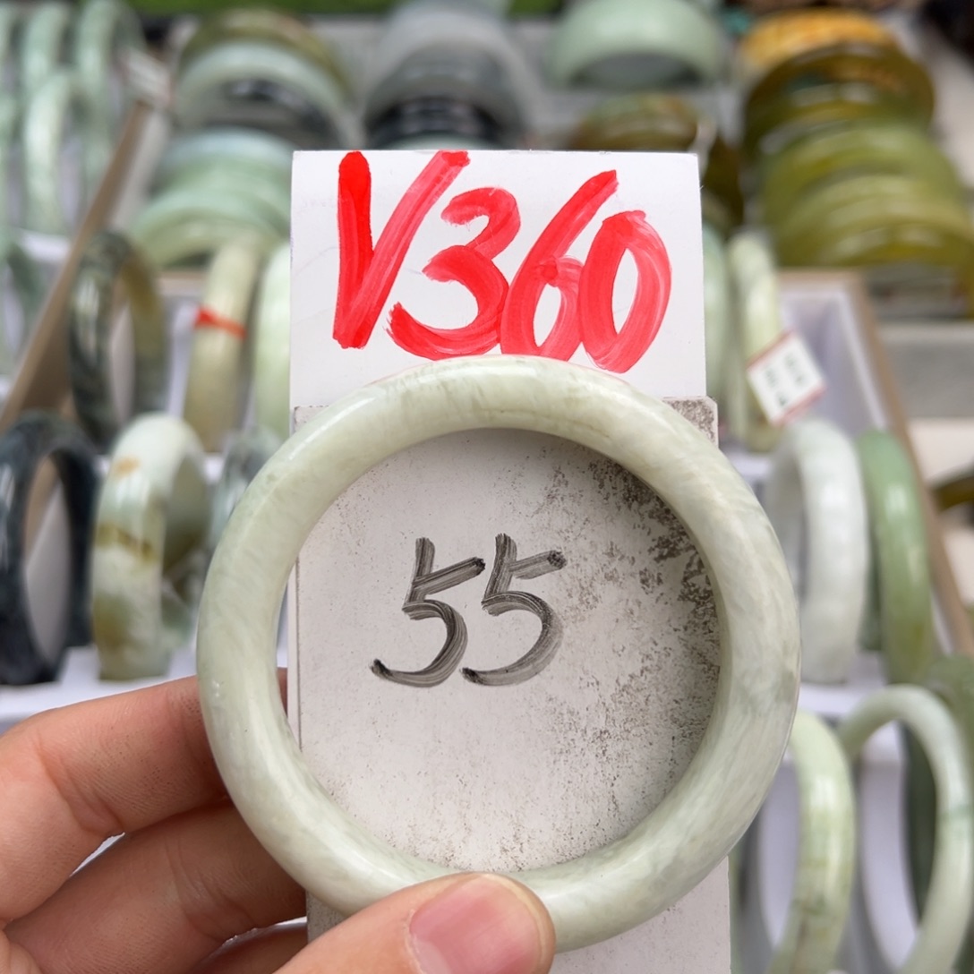 岫玉手镯未镶嵌天然岫玉微瑕