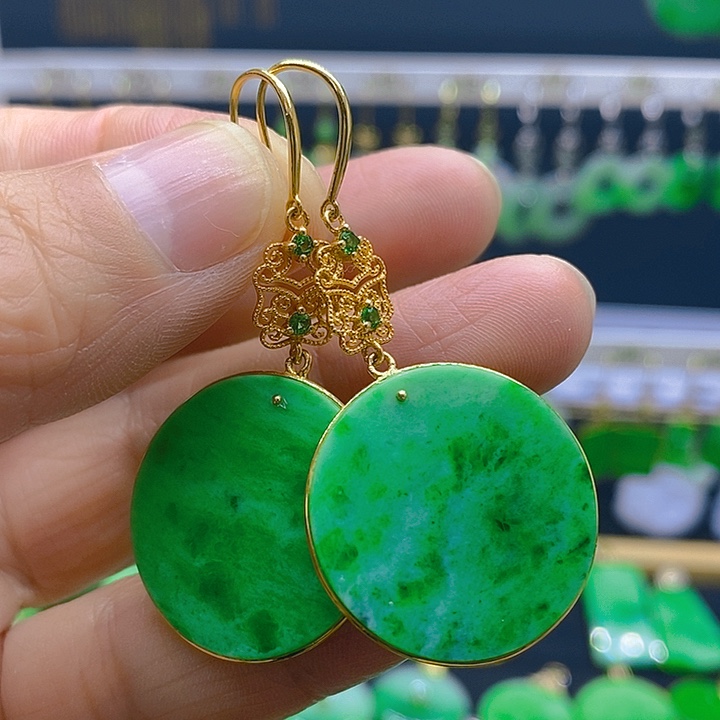 翡翠18K金镶嵌耳饰耳坠
