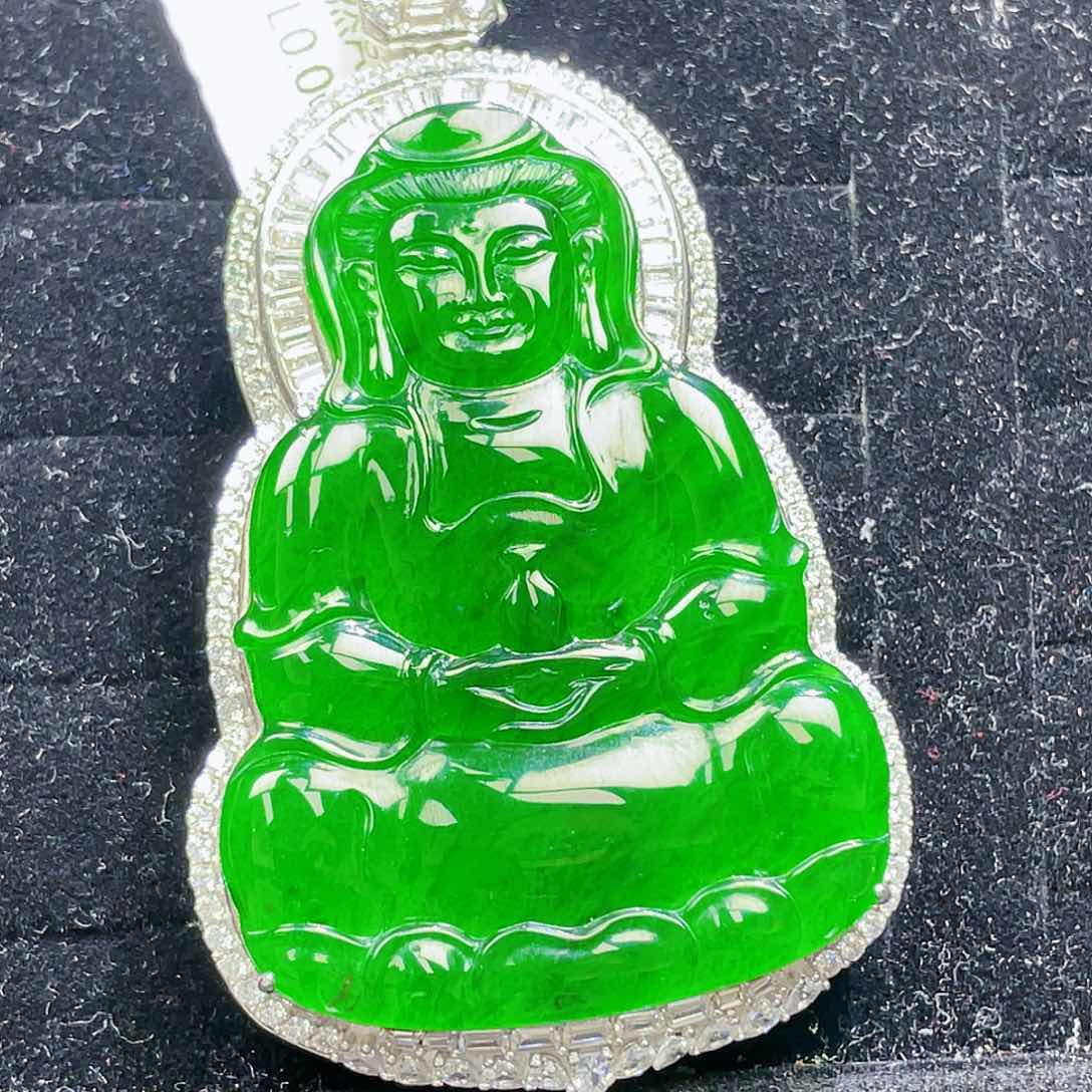 翡翠颈饰未镶嵌59，