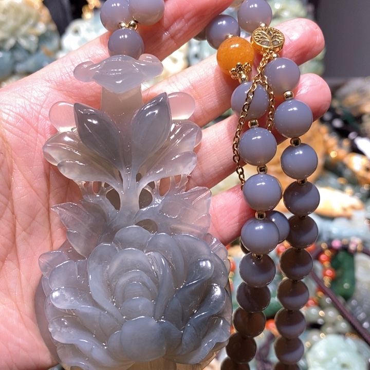 岫玉毛衣链未镶嵌