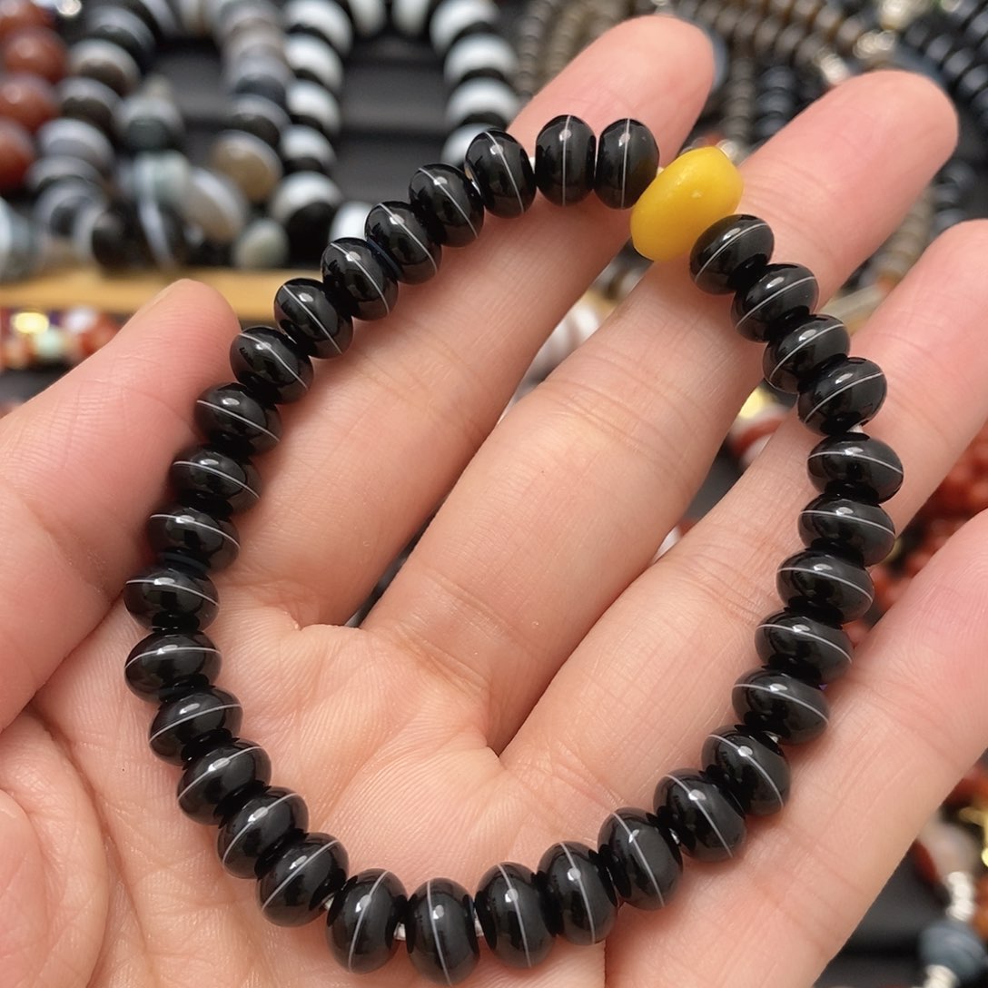 玛瑙/玉髓玛瑙手串未镶嵌