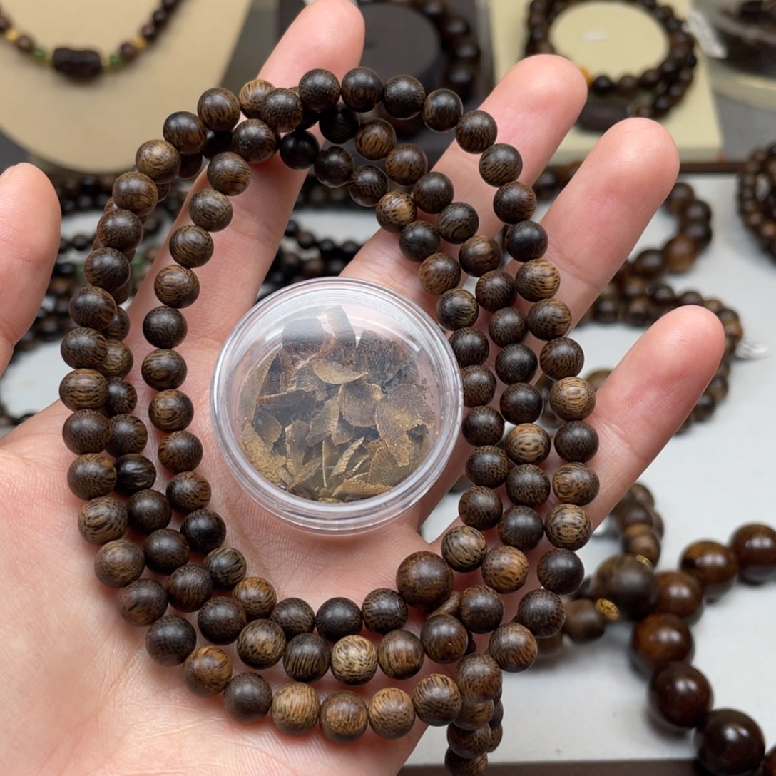 【闪购商品】沉香碎屑沉香熬➕手串海南莺歌绿棋楠瘤疤0.6