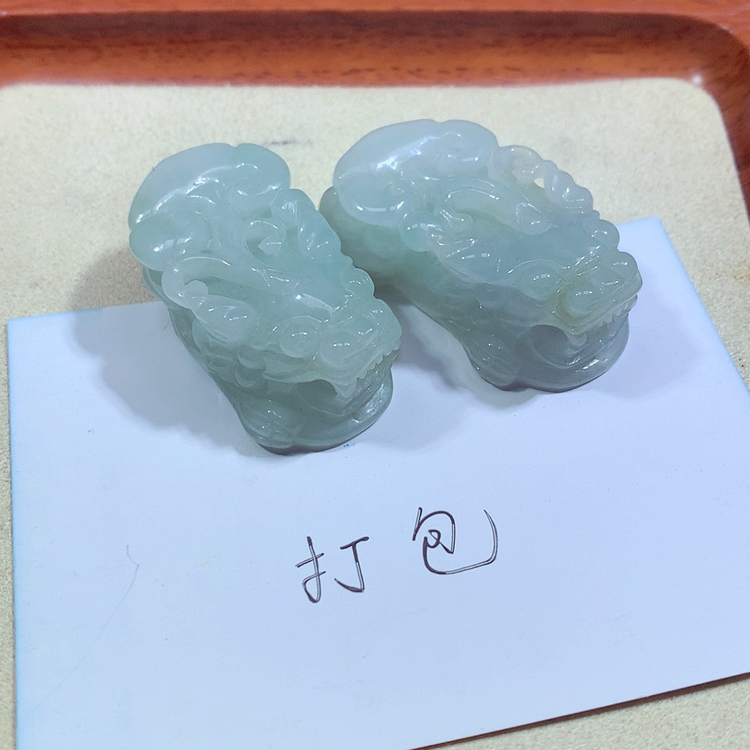 翡翠颈饰未镶嵌缅甸翡翠
