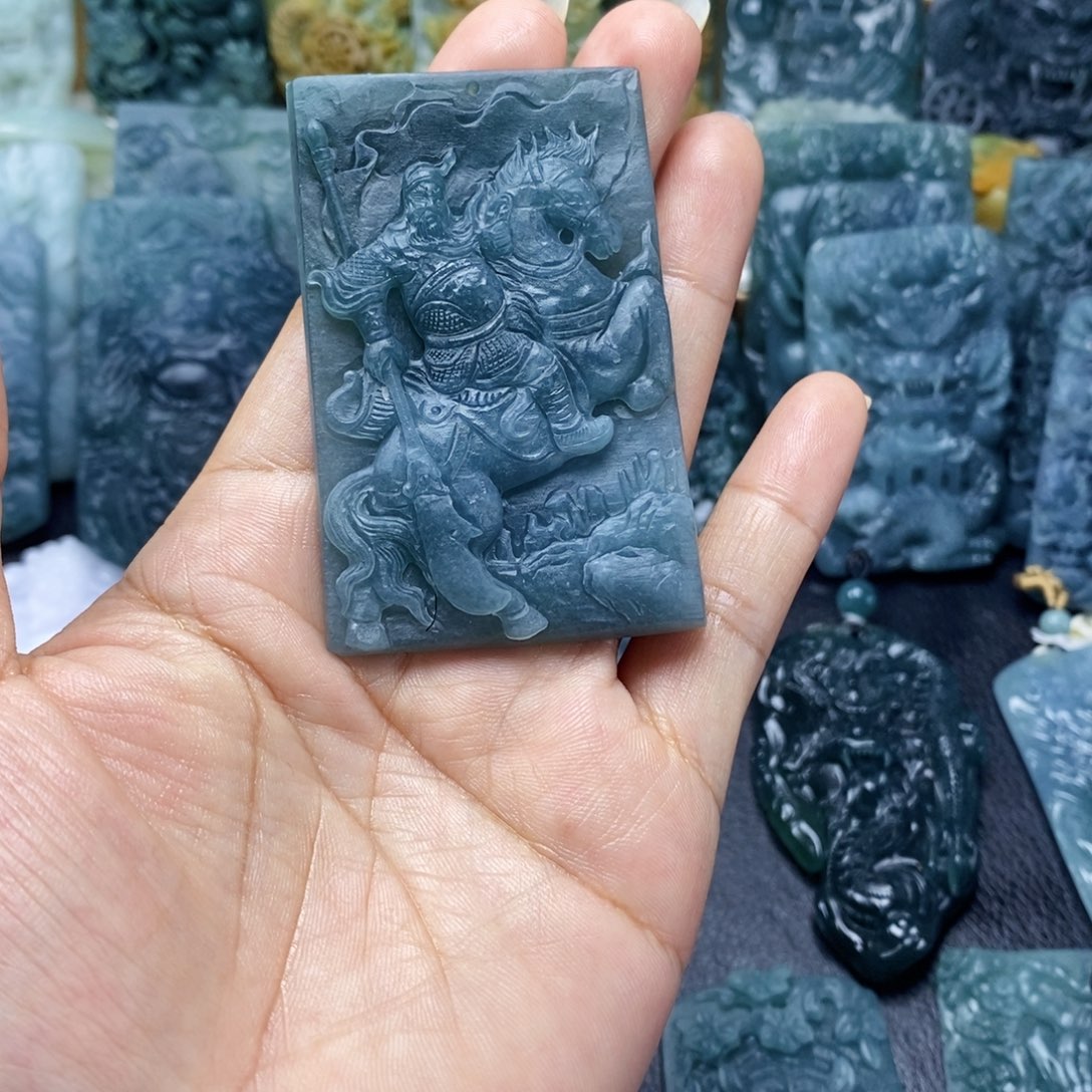 未镶嵌定制翡翠翡翠