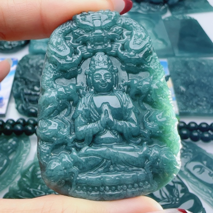 翡翠未镶嵌颈饰多样性发货天然A货翡翠