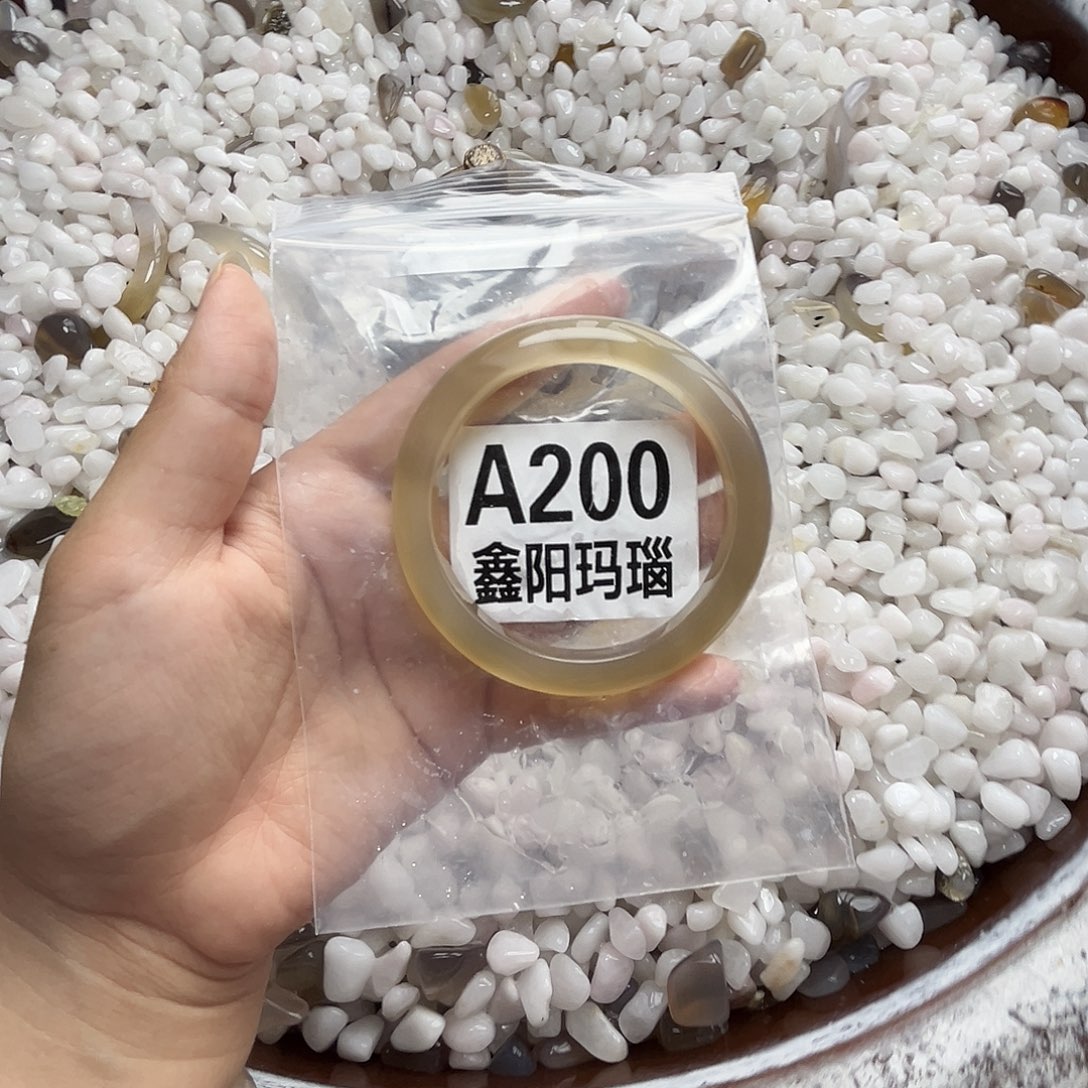 手镯玛瑙/玉髓未镶嵌57