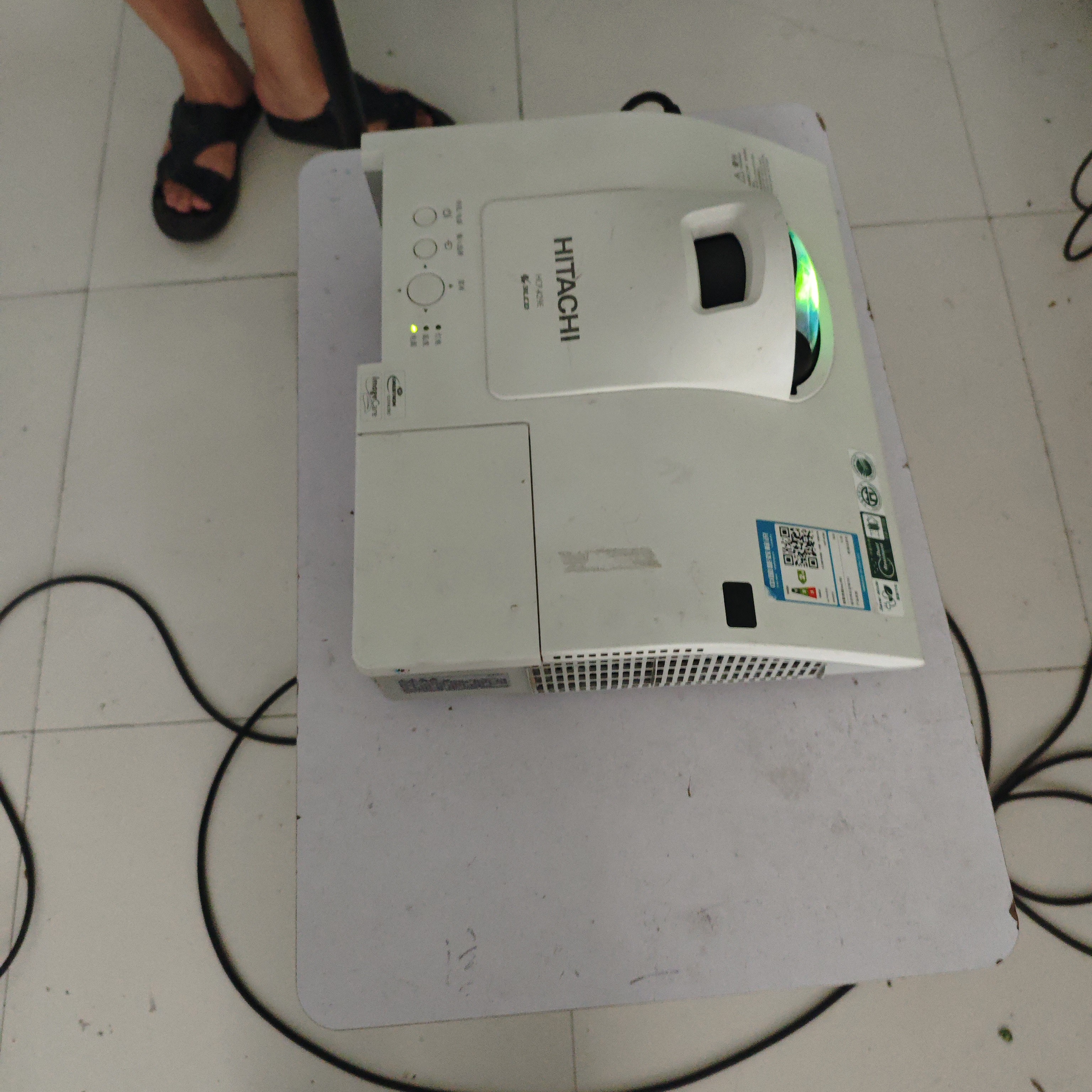 二手日立投影仪运费到付