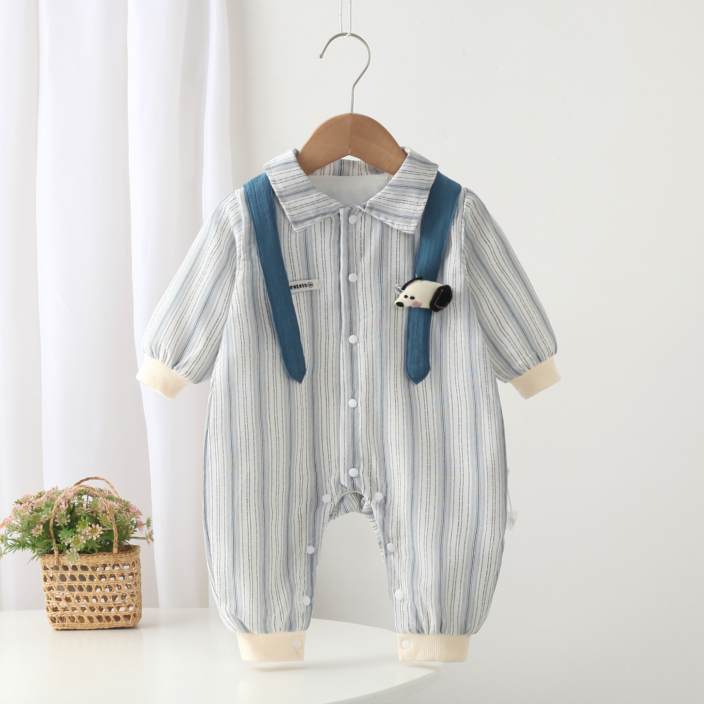 男长爬春秋通用A类韩版爬服哈衣新生儿通勤风ins风