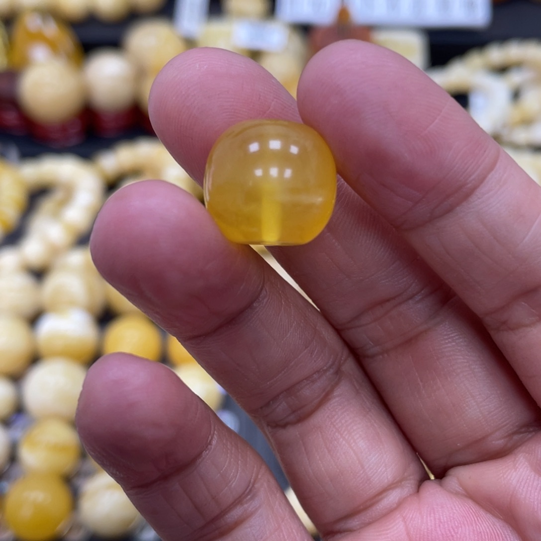 琥珀珠宝奇石未镶嵌15*13.5mm