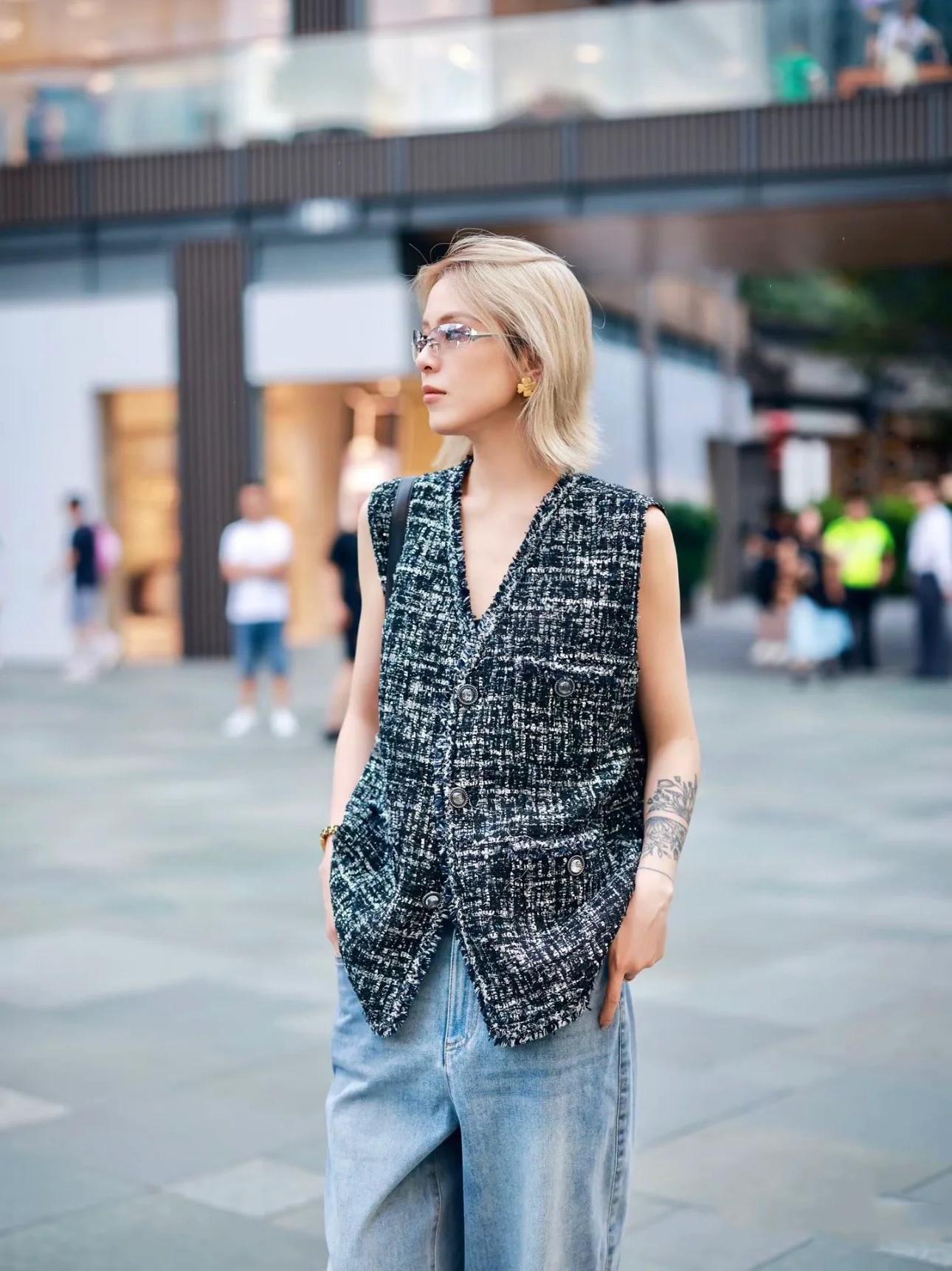 【商场同款】2025秋款v领粗花呢中长款小香风无袖马甲背心女5400910