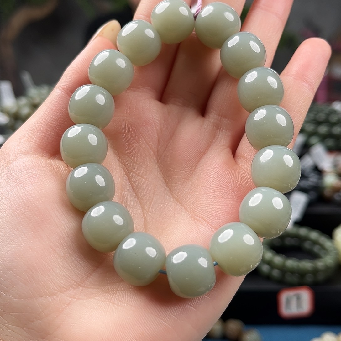 和田玉未镶嵌手链