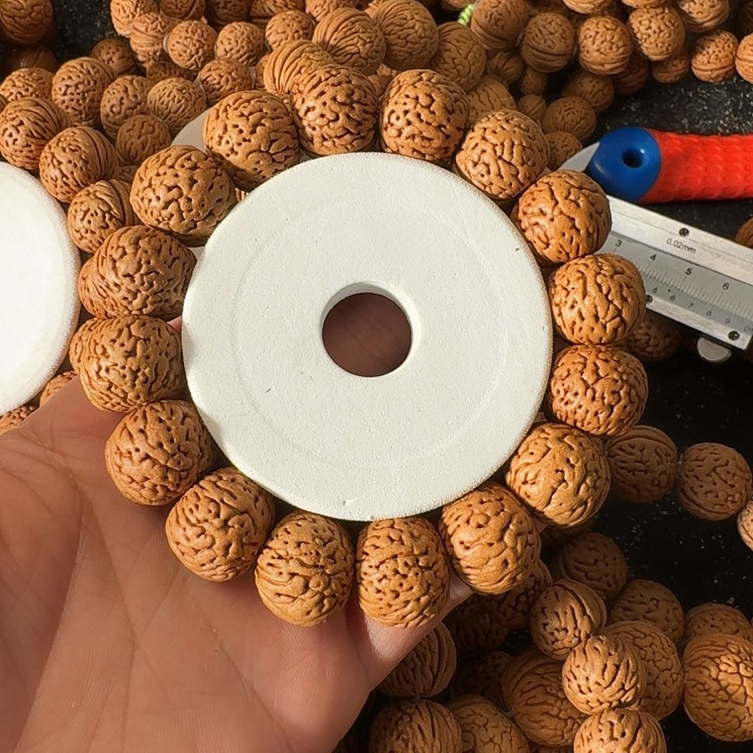 時***苒桃核吊坠苹果园手串